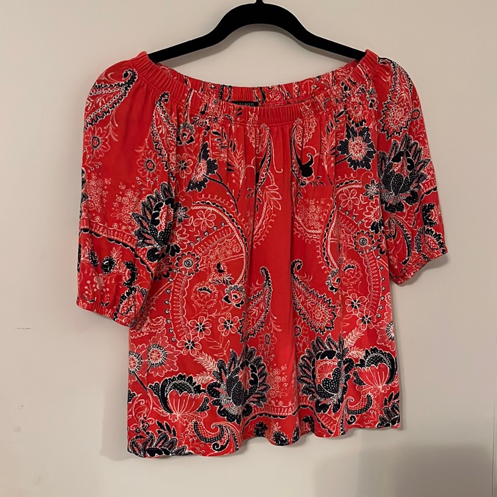 Talbots-Size-Sp-Red-White-Blue-Paisleys d flowers.